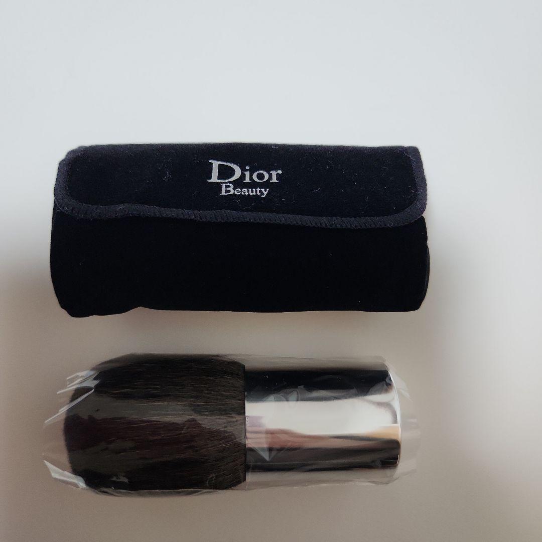 Dior キルティングレザー ミニバッグ レッドパウダー&ブラシ付き