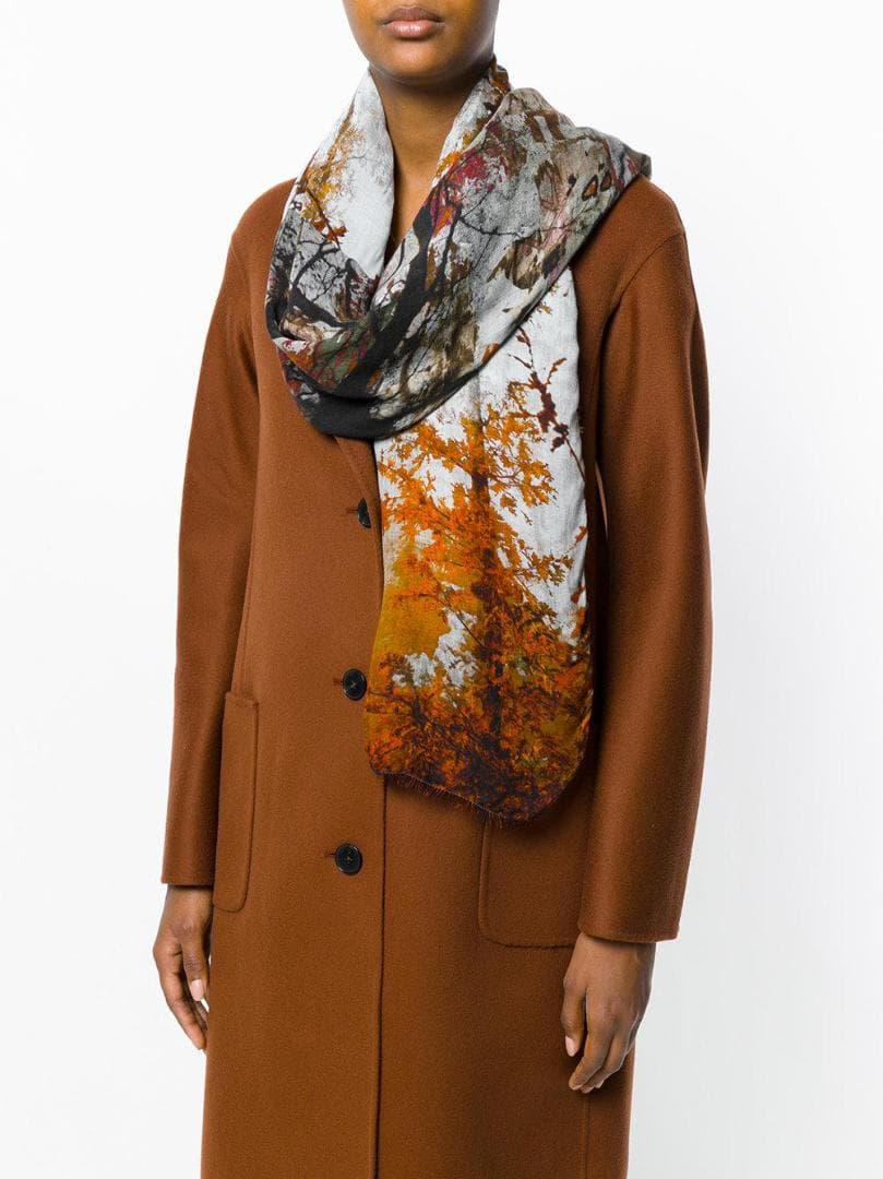 ファリエロ サルティ　Faliero Sarti　ストール 森林柄