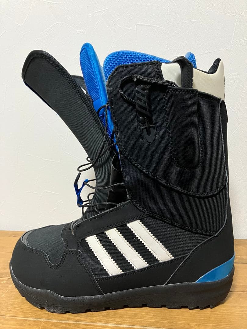 b*6様 美品 adidas スノーボードブーツ ZX500 27cm 黒/青