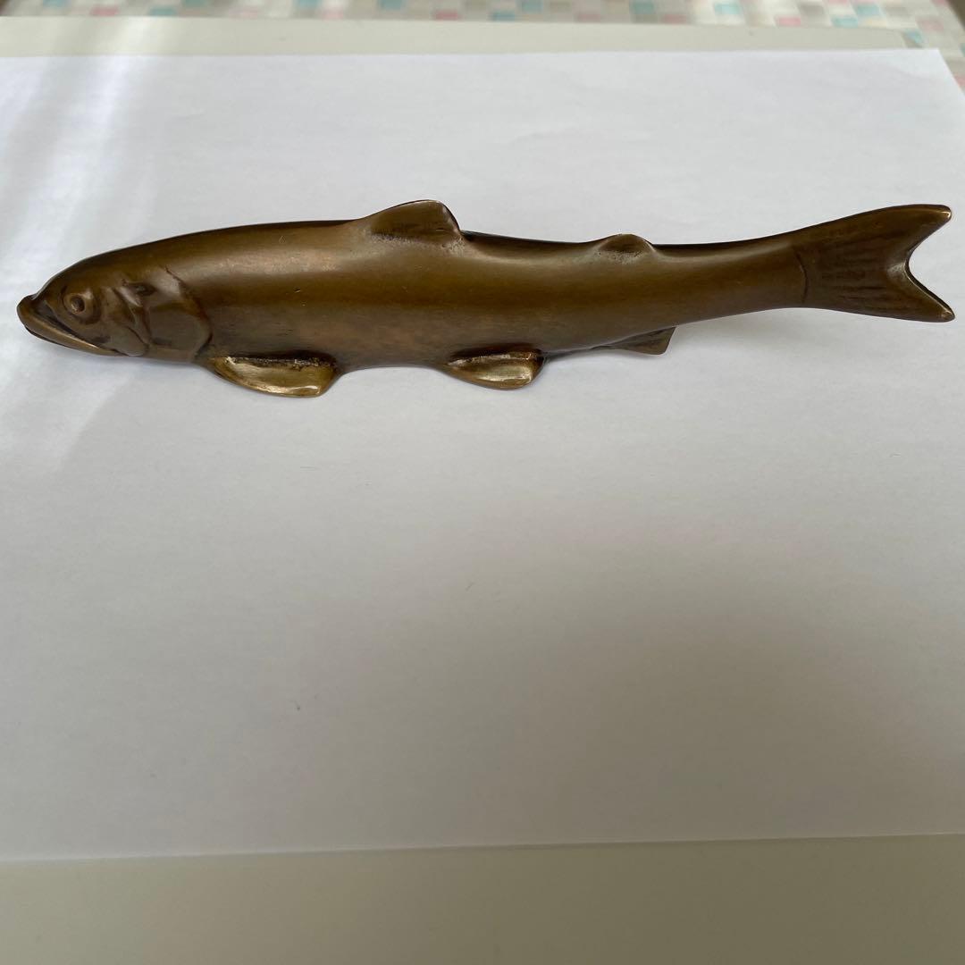 鮎文鎮　鋳銅　置物