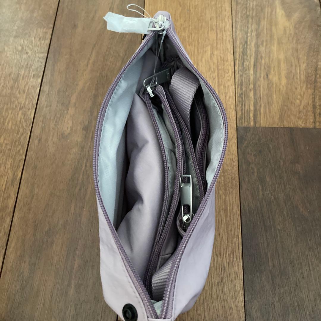 【新品未使用】TUMI 折りたたみバッグ ライトグレー