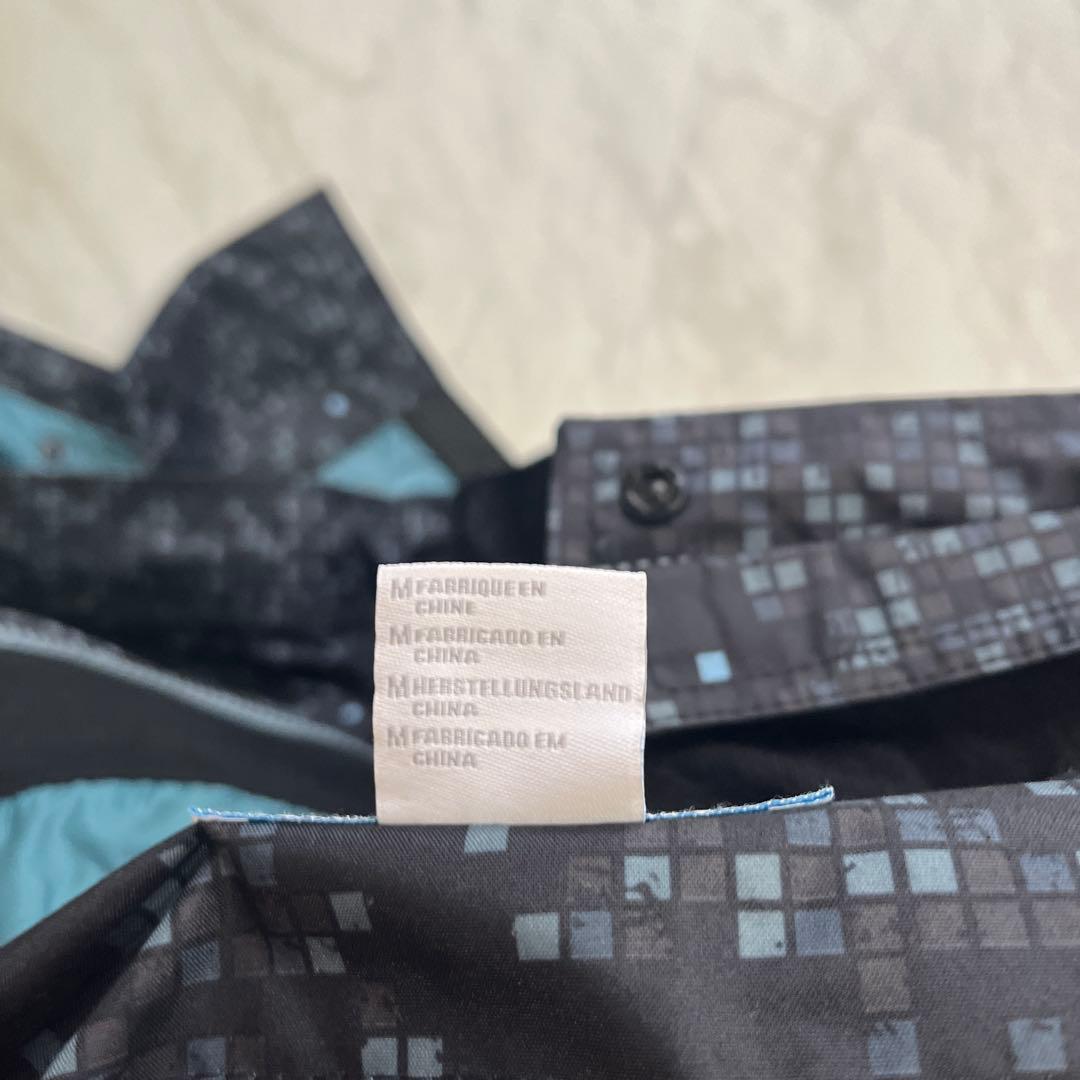 美品 Columbia スキー スノボ ウェア 上下セット　マルチカラー 黒