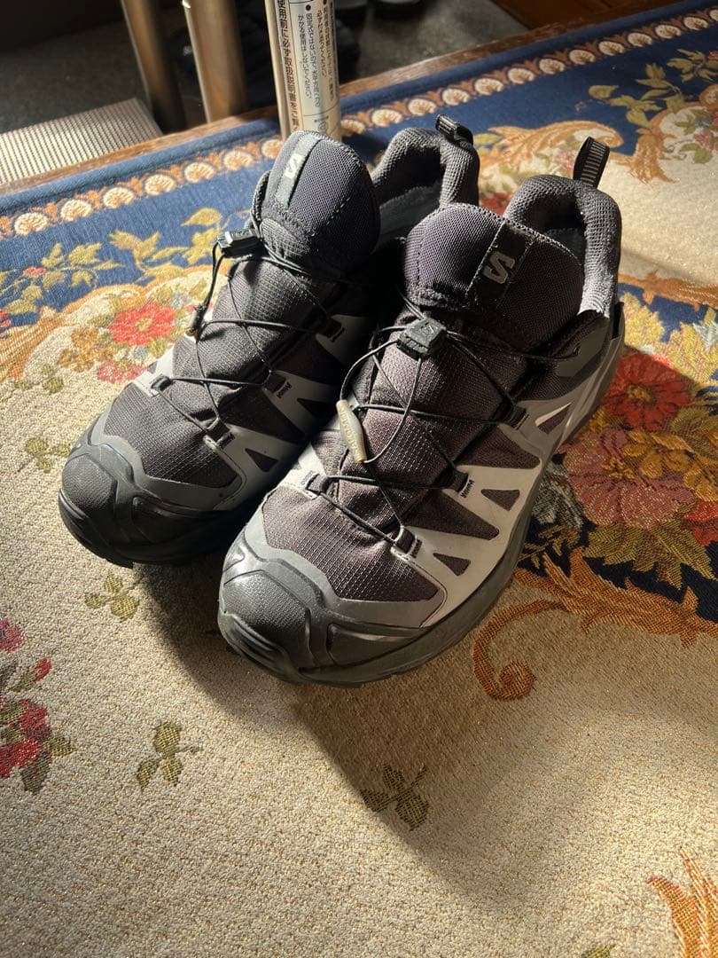 SALOMON トレイルシューズ