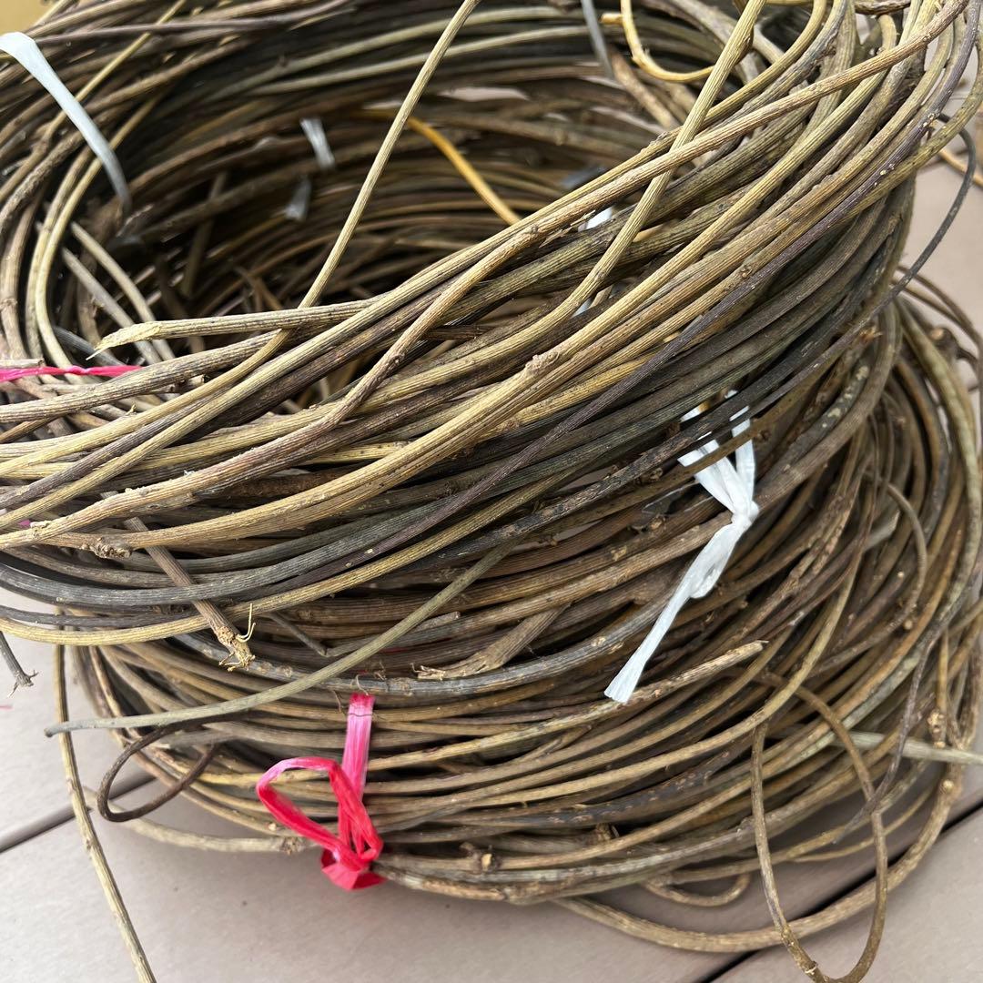 オオツヅラフジ　蔓　つる　ハンドメイド　素材　天然素材　カゴバッグ リース ツル