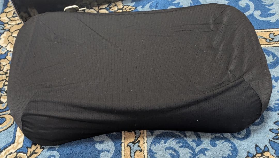 c*y様 ひつじのいらない枕　極柔　ブラックレーベル