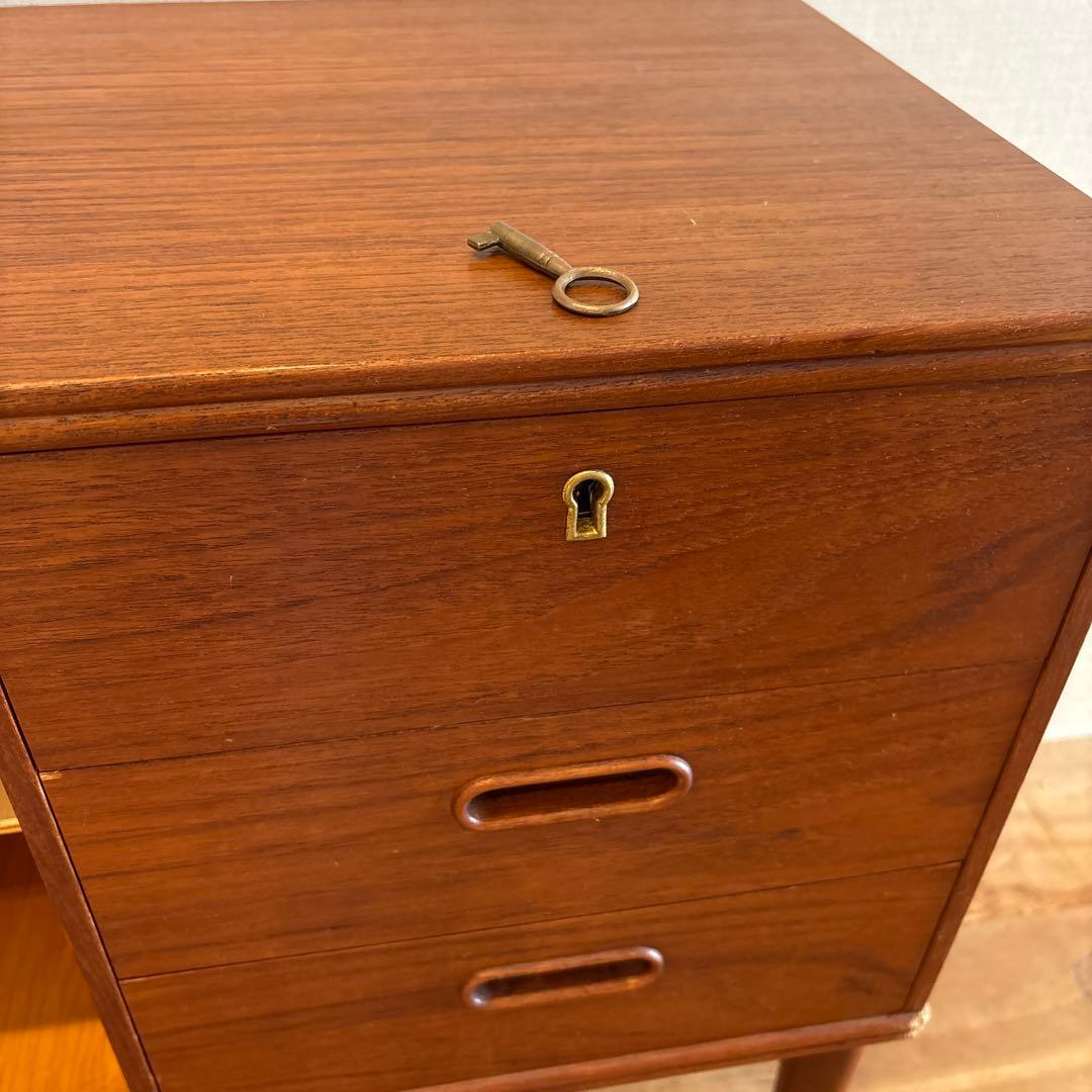 【1970's ビンテージ家具】北欧 デンマーク チーク材 チェスト*送料込