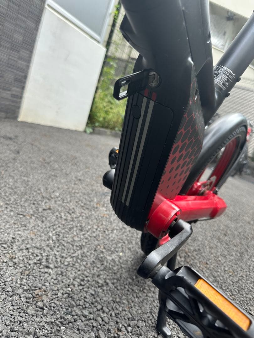 ホンバイク　アシスト自転車 黒と赤