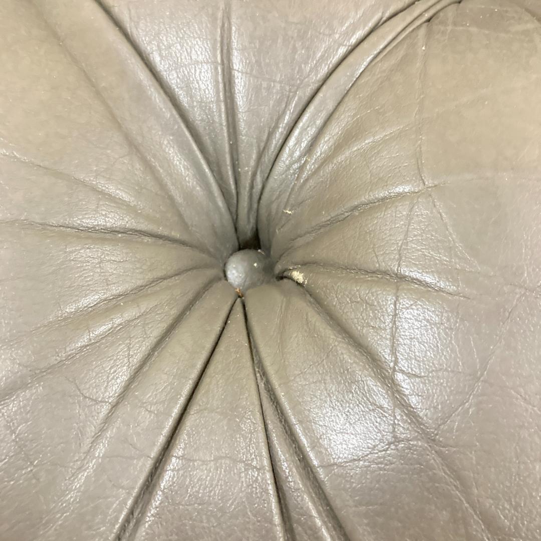 【マルニ】ベルサイユシリーズ 本革　3人掛けソファ