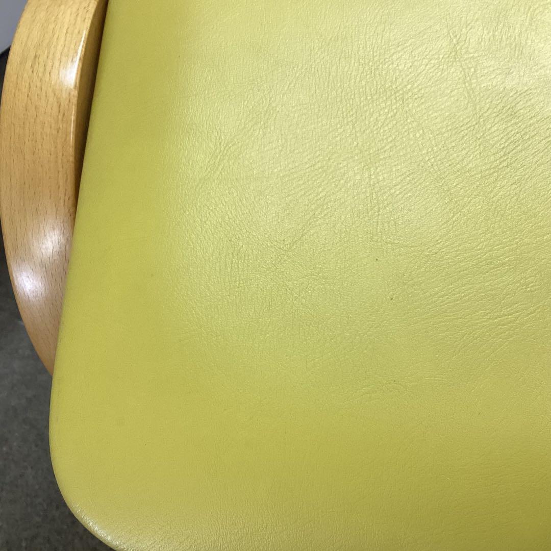 秋田木工　スタッキングスツール　ＵＳＥＤ