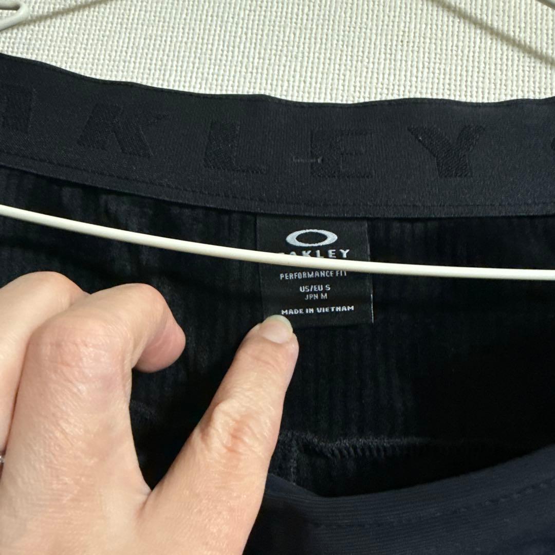 本日限定SALE！OAKLEY フード付き裏地ベロア上下BLACK 美品！