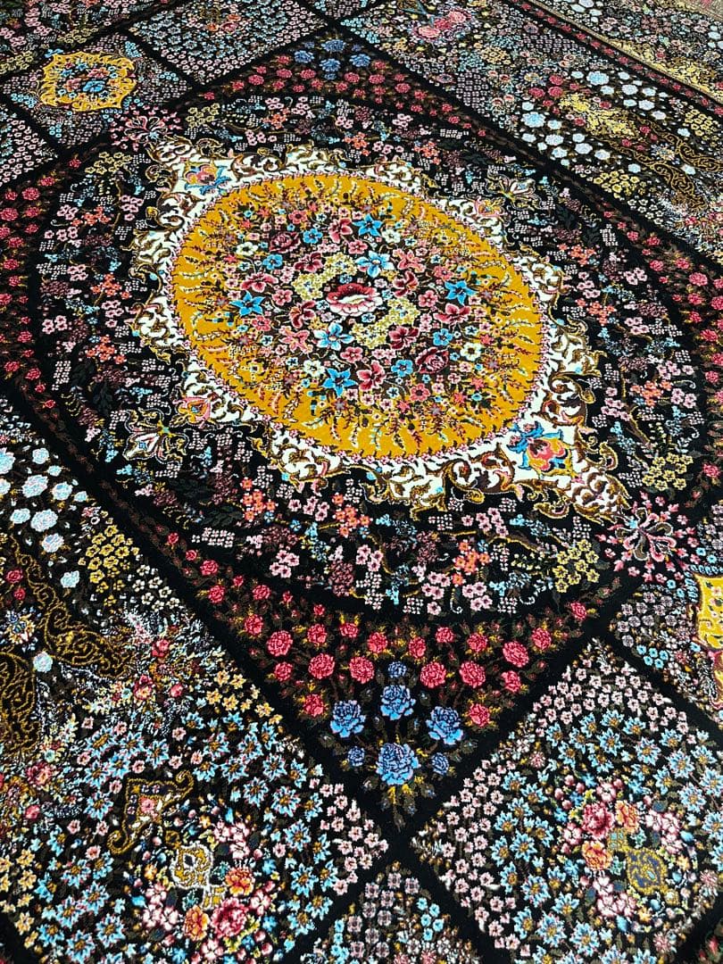 最高級 ペルシャ絨毯シルク イラン クム産 約225万ノット150×226cm