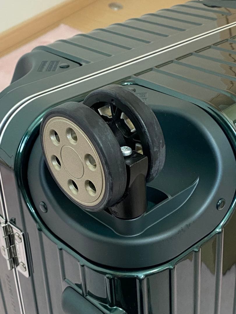 週末セール　リモワ　リンボ