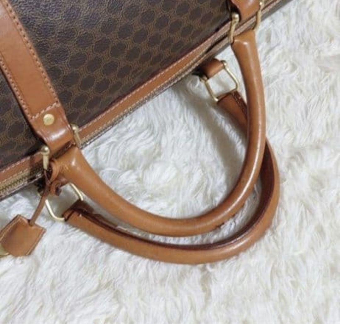 セリーヌ トリオンフ ボストンマカダム レザー ゴールド 南京錠 大容量