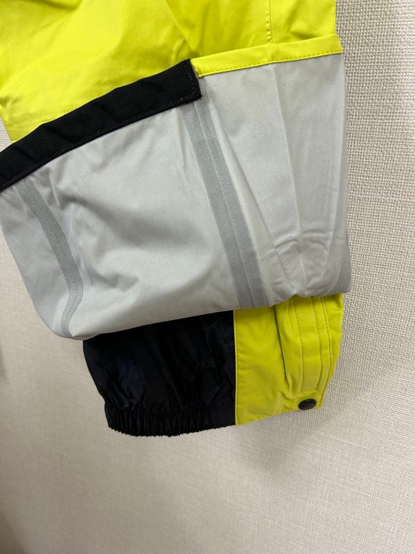 ☆新品タグ付☆ マムート　スノーシャワーパンツ　メンズ　Mサイズ