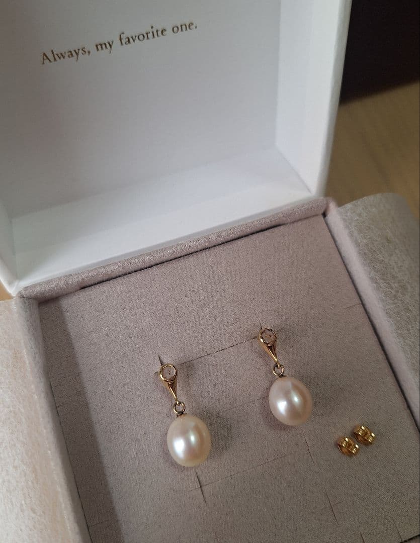 eteパールホワイトトパーズ ピアス ドロップ