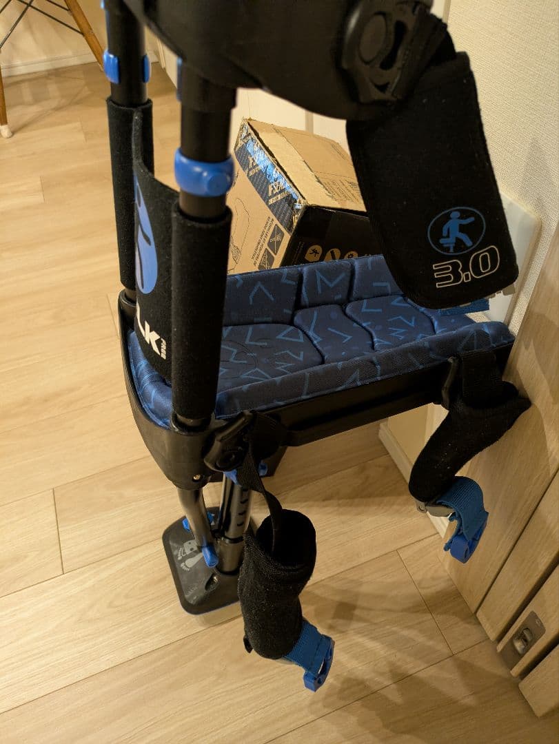 iWALK 3.0 ハンズフリー松葉杖 ニークラッチ アイウォーク