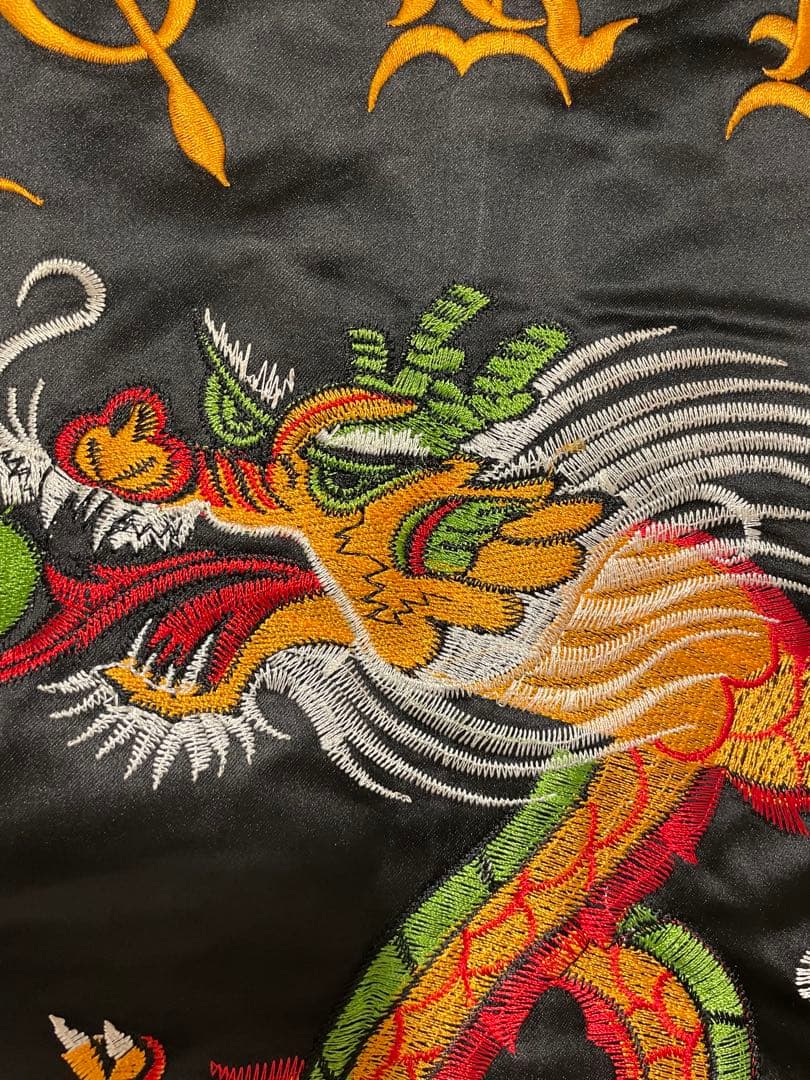 コリアンジャケット　ドラゴン刺繍　美品