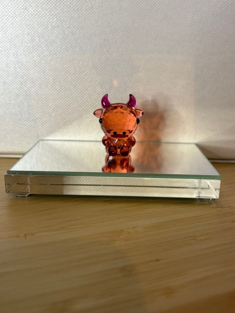 【超希少】【美品】スワロフスキー 干支 クリスタル 置物 丑（牛） 箱なし