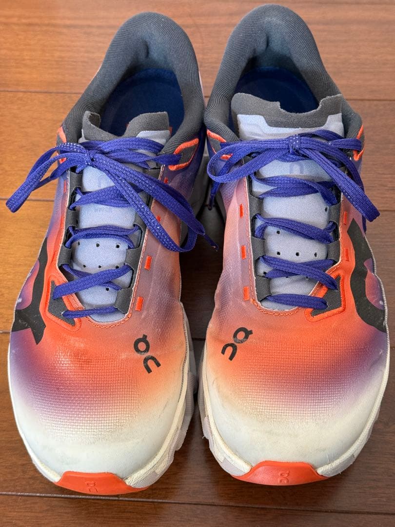 On running Cloudmonster Hyper 限定プリズム26.5