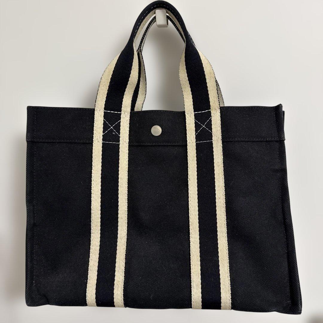 HERMES エルメス　ボラボラPM トートバッグ ブラック ホワイト ポーチ