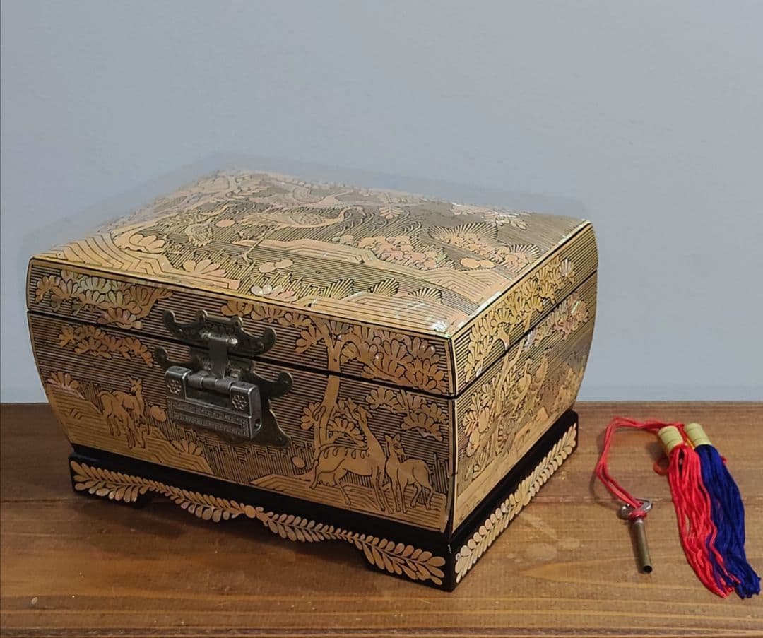 韓国伝統工芸 螺鈿細工 ジュエリーボックス ケース 小物入れ 鶴 宝石箱