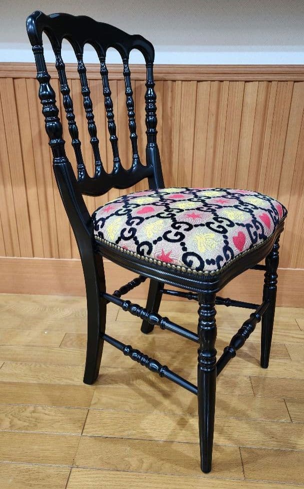 GUCC ② GGジャガードウッドチェア クラシックスタイル 椅子 グッチ