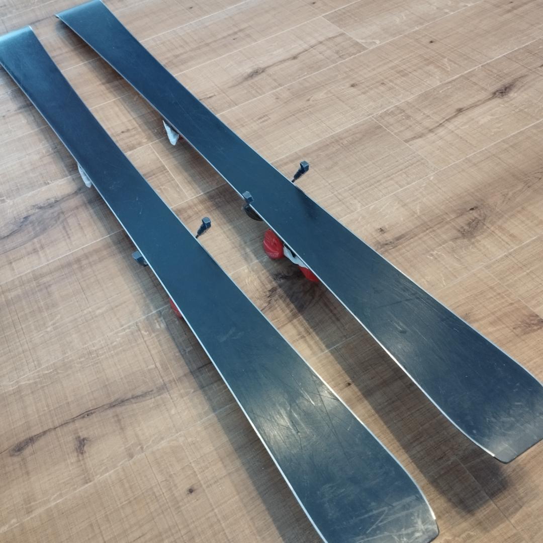 ATOMIC アトミック RACE8 スキー 板 140cm Jr