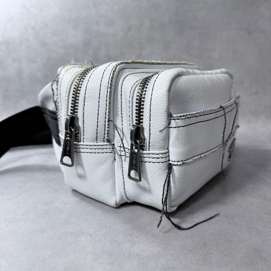 良品✨DIESEL コーテッドキャンバス Wコンパートメント ボディバッグ