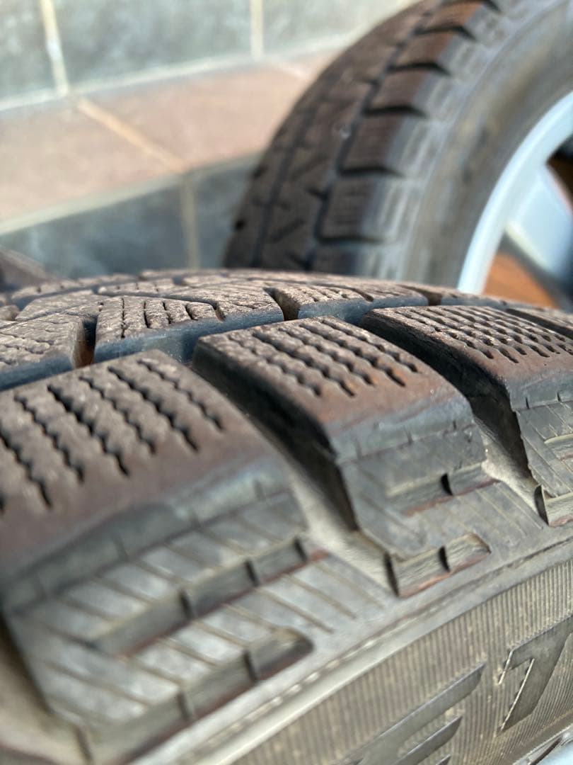 155/65R14 スタッドレスタイヤ アルミホイールの４本セット