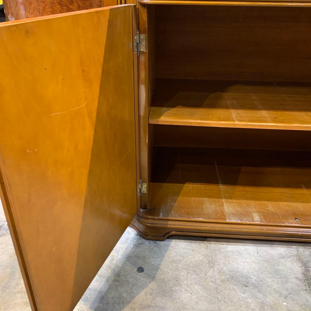 イタリア　キャビネット　アンティーク