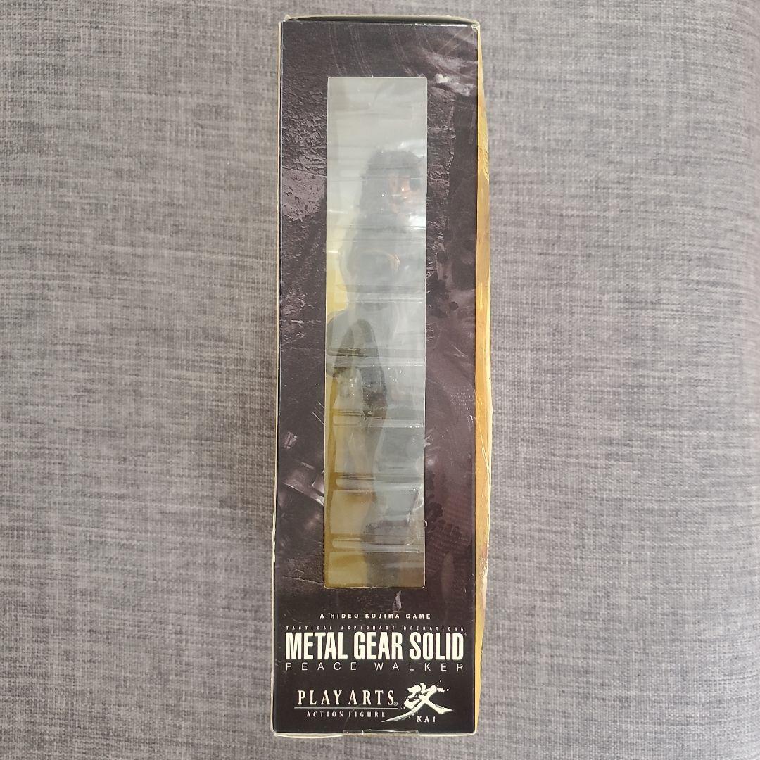 L GEAR SOLID PLAY ARTS スネーク