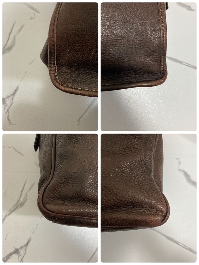 BALLY✨メッセンジャーバッグ大容量　本革　A4PC可　フラップ　チャーム自立