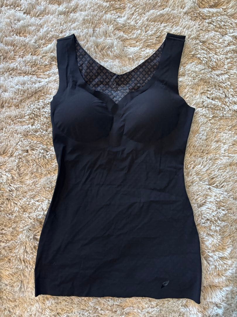 レルラさま専用　グランドイーワンズ ホルミーUブラトップlala Mサイズ