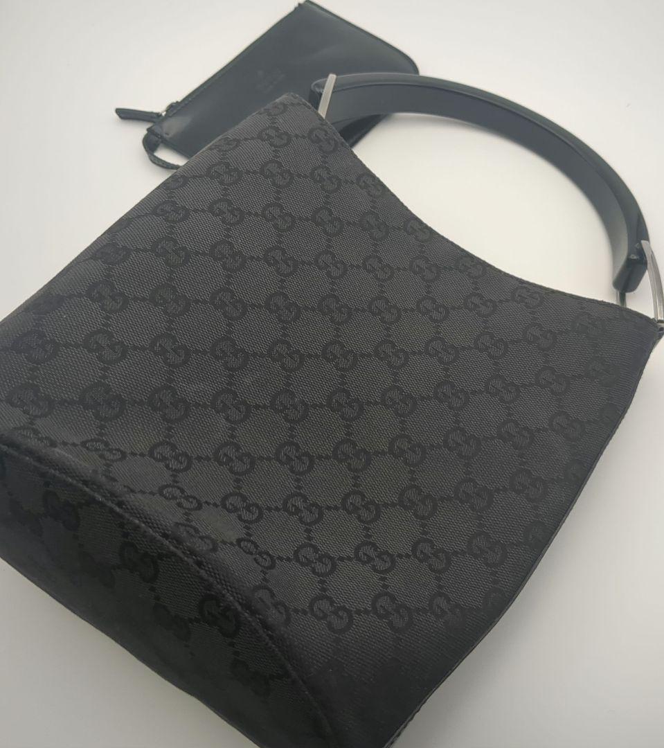 GUCCI ワンショルダー 肩掛け ショルダーバッグ 黒