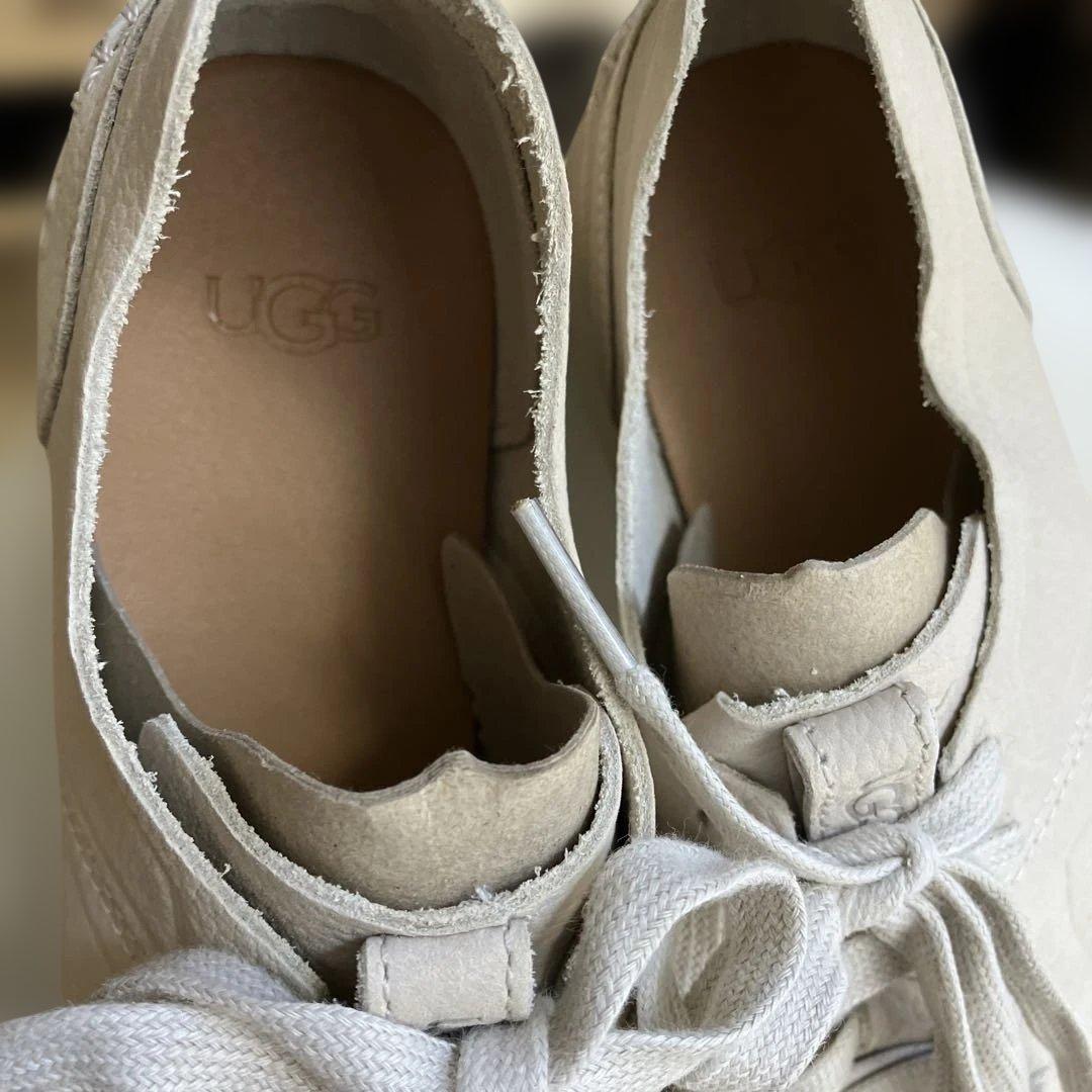 UGG 本革　スニーカー