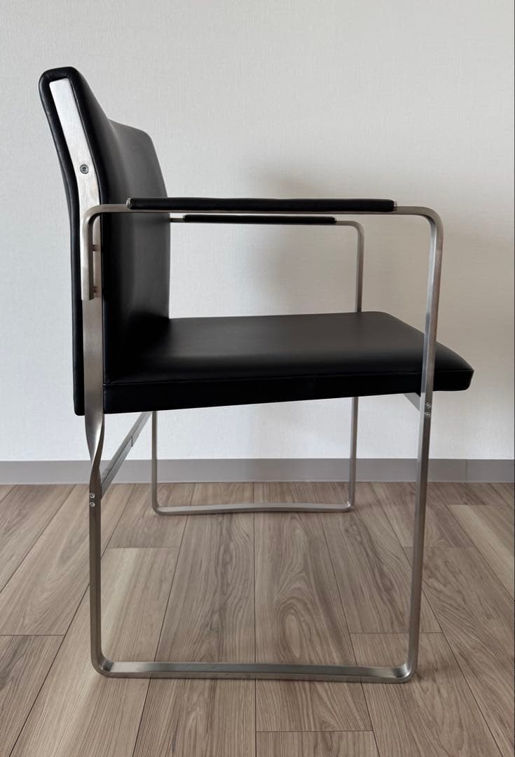 CARL HANSEN & SON カールハンセン＆サンCH111 チェア