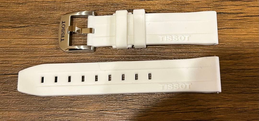 【未使用級】ティソ シースター1000 TISSOT T120.210 腕時計