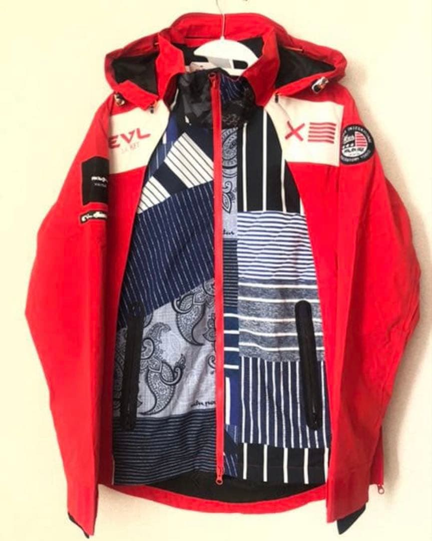 マウンテンロックスター　スノボウェア　レディースSサイズ