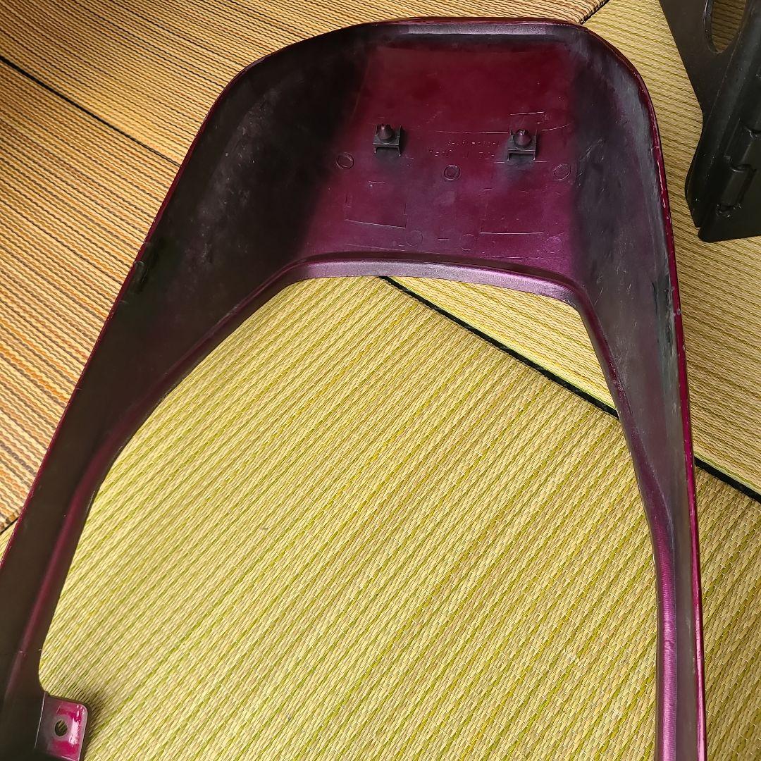 ゼファー400純正テールカウル サイドカバー フェンダー キズ汚れヒビ有