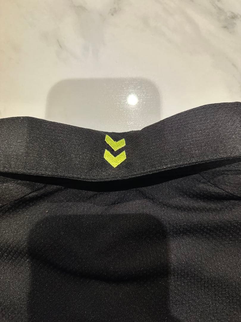 横浜FC ヒュンメル　ポロシャツ