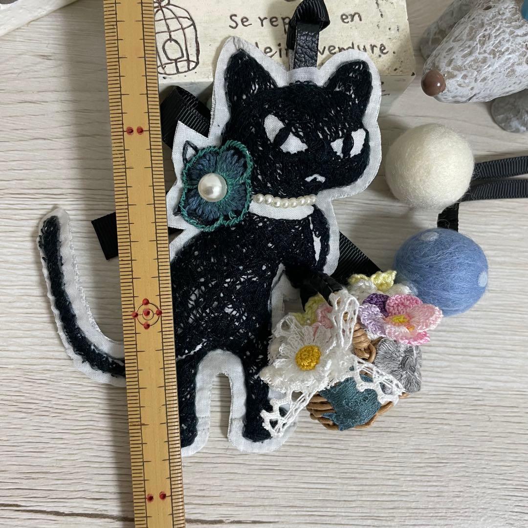 匿名配送手作りチャームストラップ＊pjcクロッチくんとお花のかごバッグ