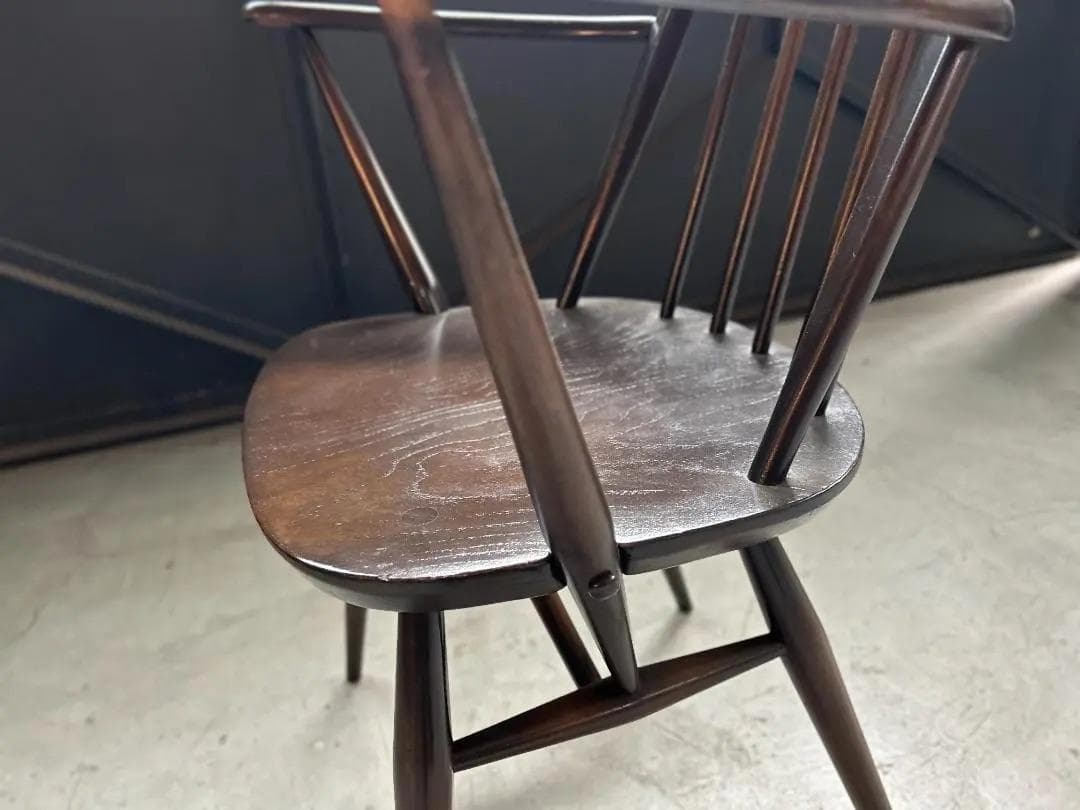 ERCOL / アーコール｜クエーカーアームチェア｜エルム材 ダークブラウン