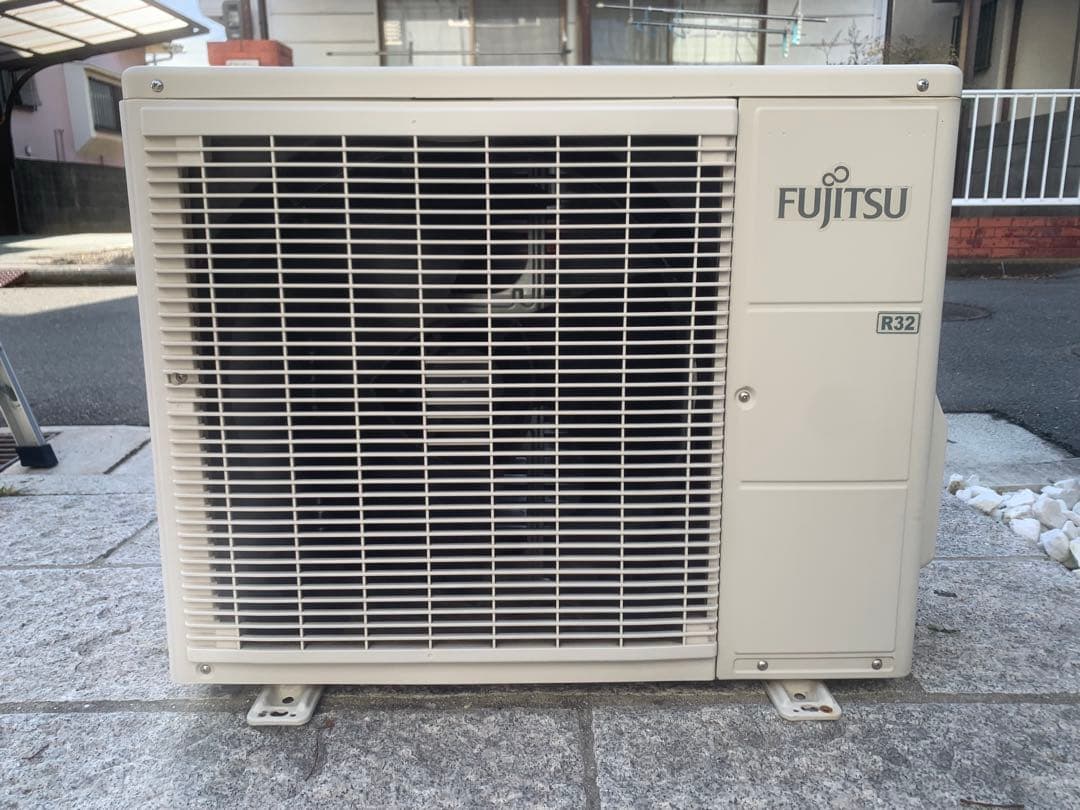 富士通　ルームエアコン　A0-C22F 中古　室外機　6畳用