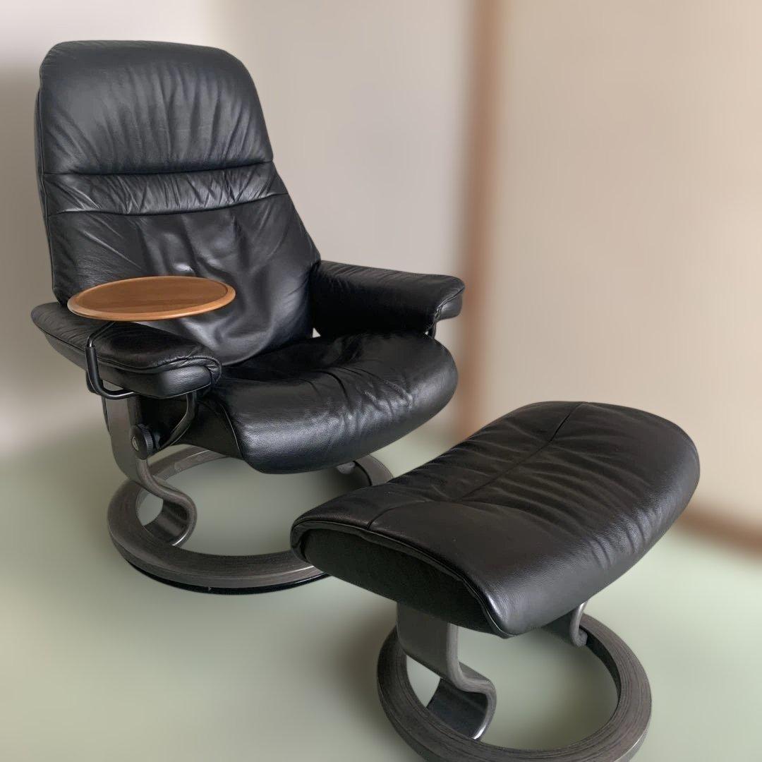 EKORNES ストレスレス リクライニングチェア　オットマン　サイドテーブル付