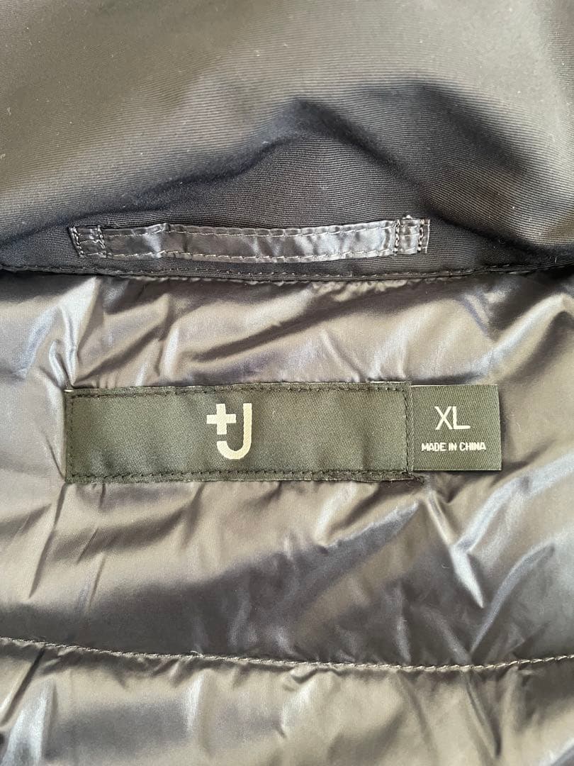 UNIQLO ユニクロ　ハイブリッドダウンジャケット　XL