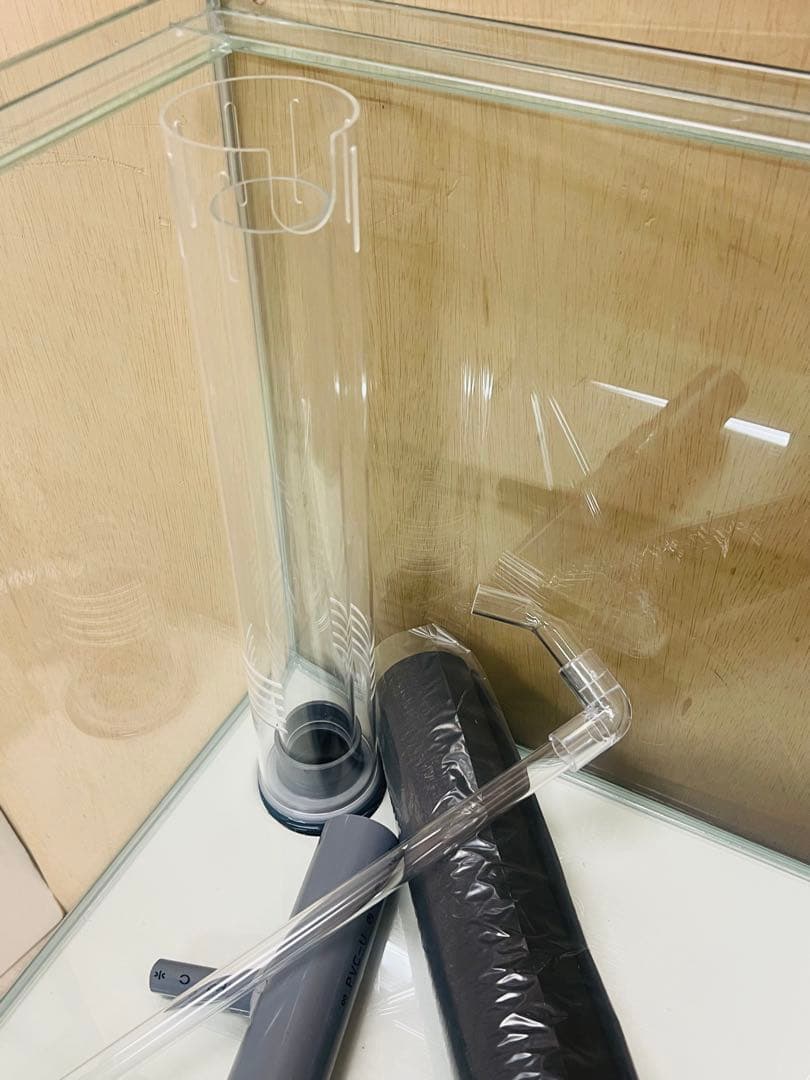 特注フランジ付き仕様450キューブ　オーバーフロー水槽