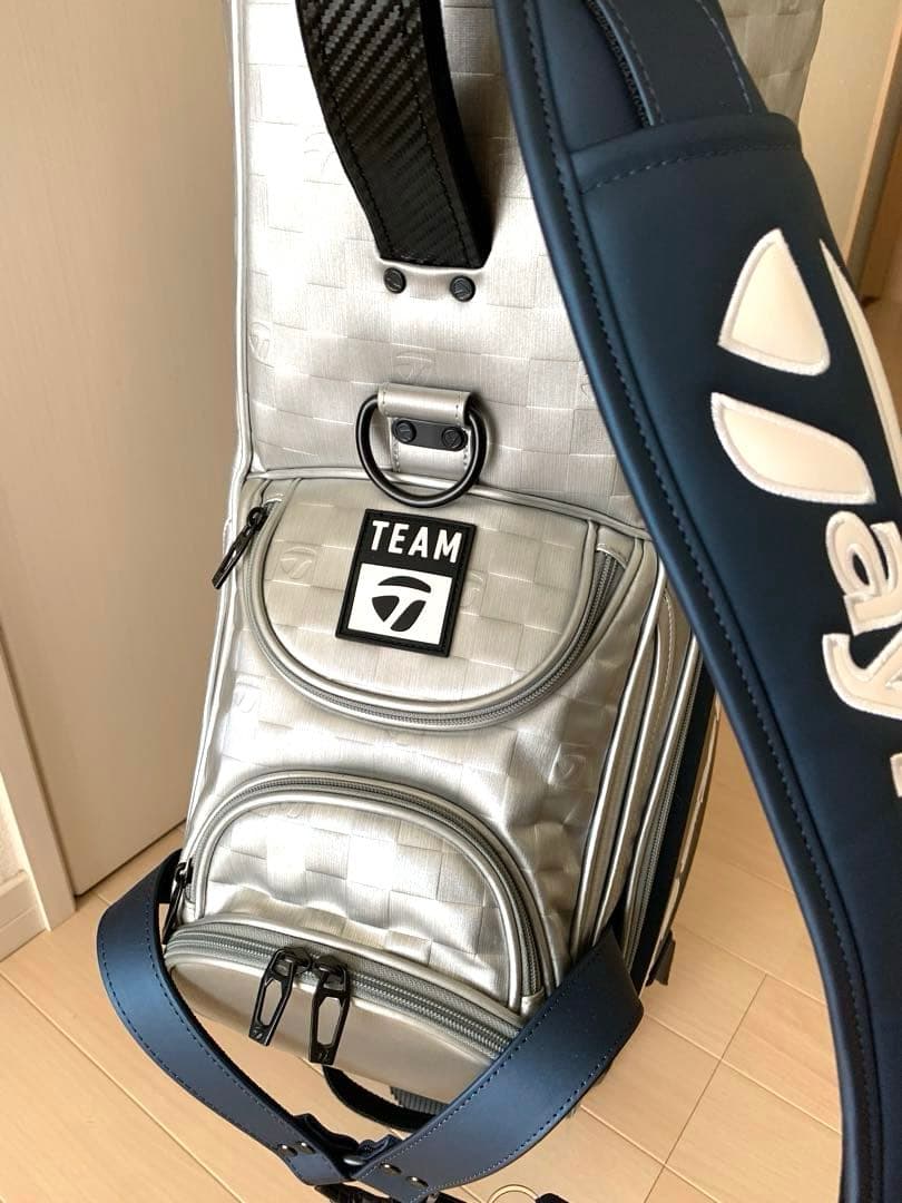 ふ*ー様 ＂未使用品＂テーラーメイド　キャディバッグ ツアープロモデル　3点式