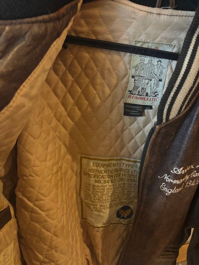 アビレックス　レザージャケット　本革ジャンパー AVIREX