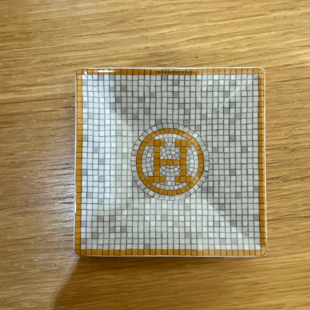 エルメスプレート7cm×7cm