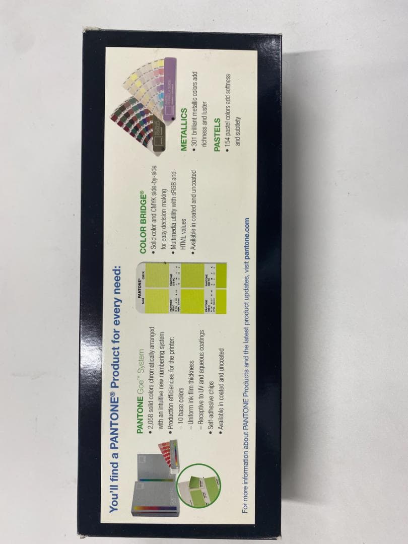 PANTONE FORMULA GUIDE 色見本帳